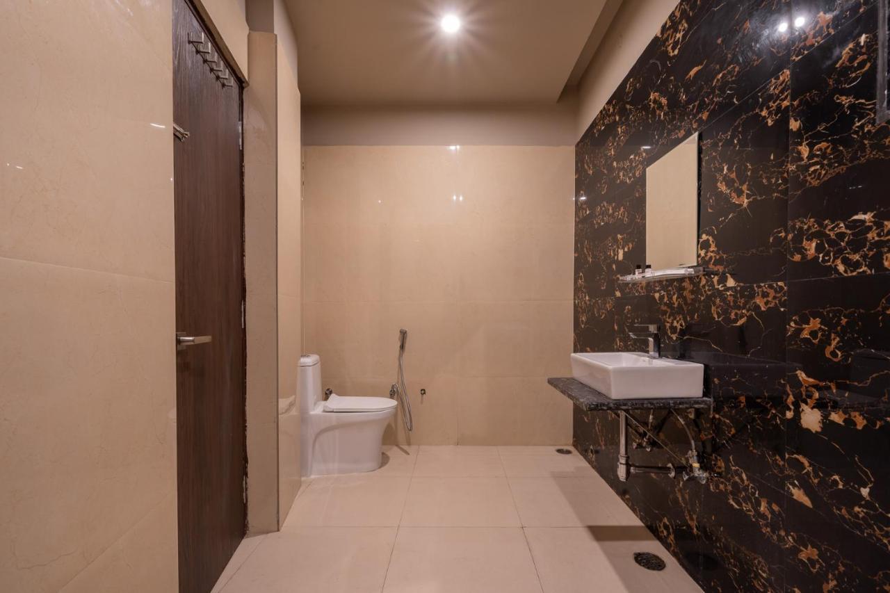 The Florence Resort Jaipur Buitenkant foto